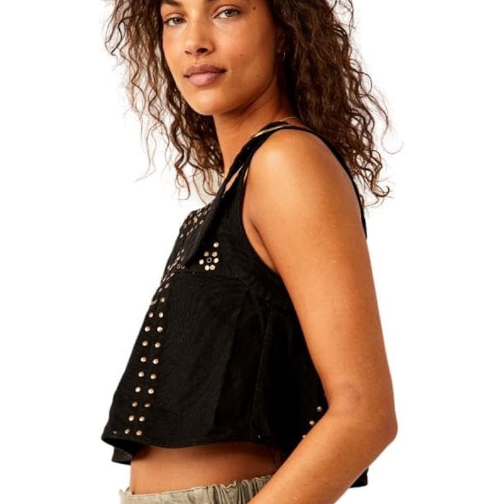 🖤 NWT Free People “Rikki” Studded Crop Top - Picture 3 of 8